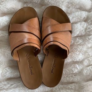 Paul Green Leather Slides